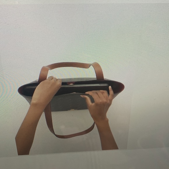 🆕Coach Tote With Horse And Carriage Dot Print Purse - Picture 12 of 14